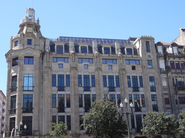 14 - Porto edifici in Avenida dos Aliados DSC00531